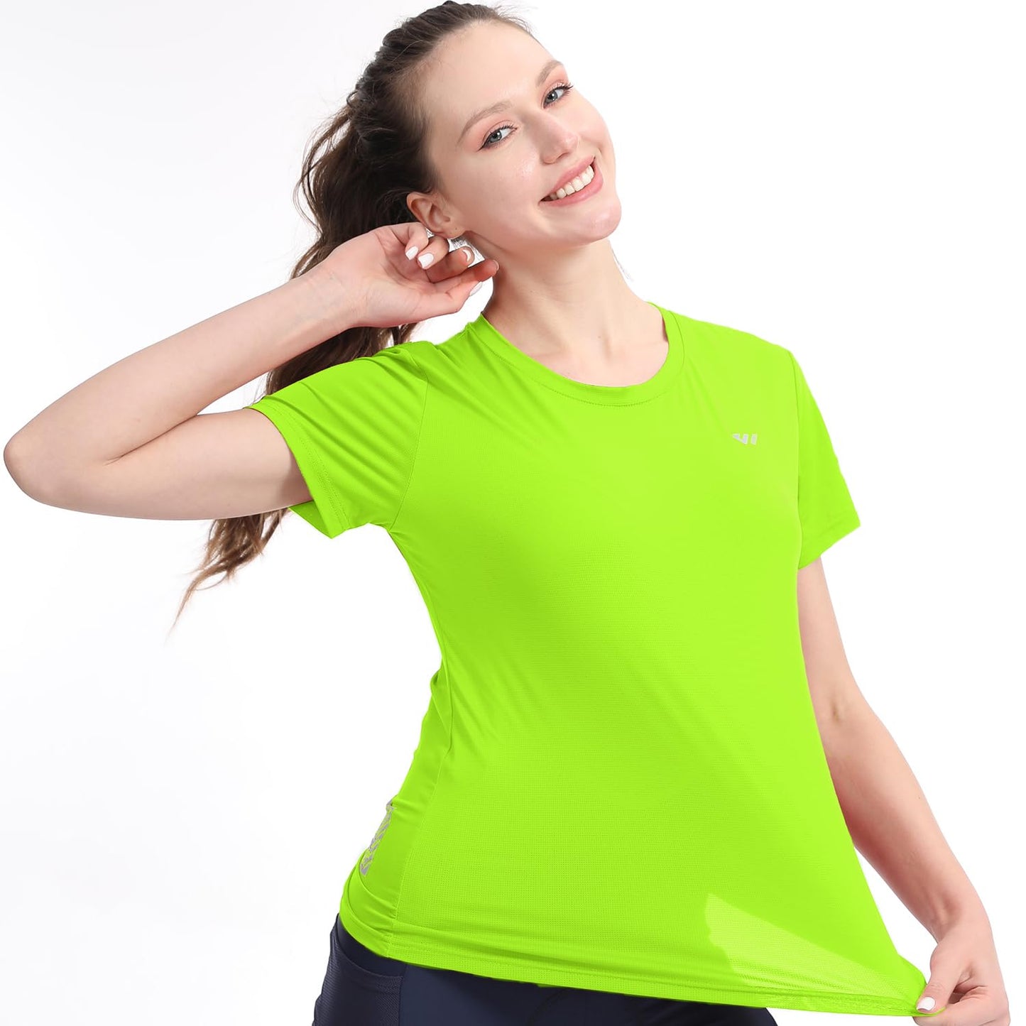 Wulibike Women's Running Tops – Quick-dry, breathable, UV-protected sports T-shirts with reflective details. Available in 3 or 5-pack. Perfect for workouts!